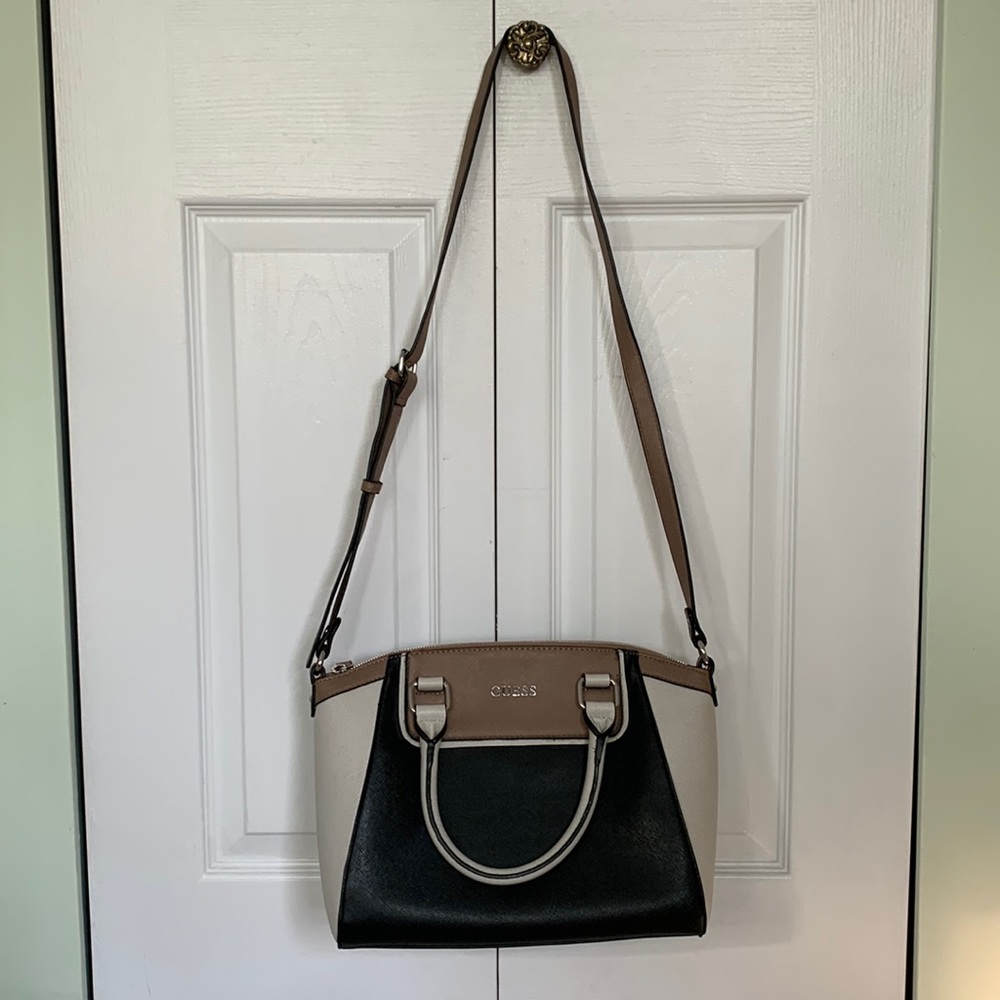 Guess crossbody bag